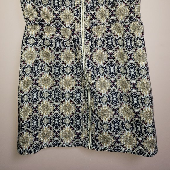 J Gee Women's Size Small Zippered Dress - Gently Used - Picture 5 of 6